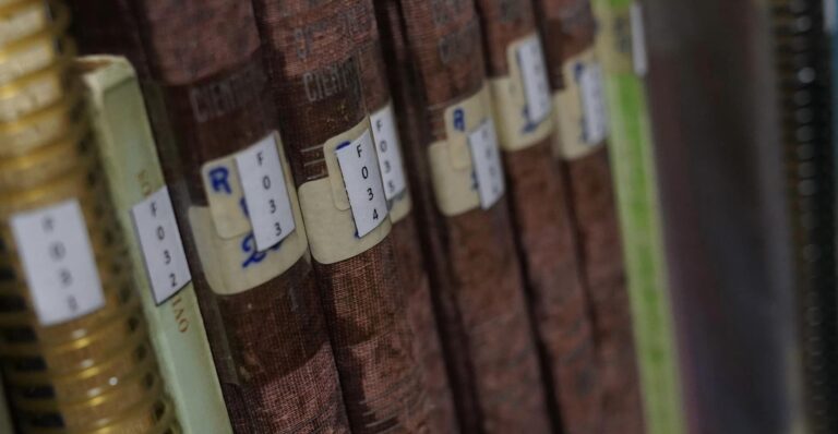 Se inauguró la primera biblioteca municipal